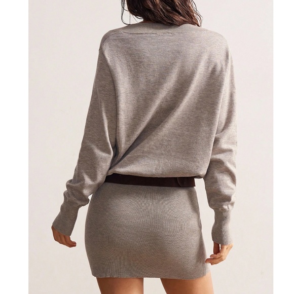 Classic Solid V neck Light Knit Long Sleeve Sweater Dress - Picture 5 of 5